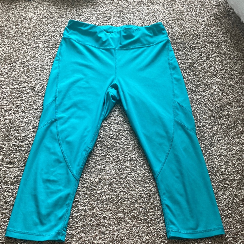 Teal 3/4 leggings - M